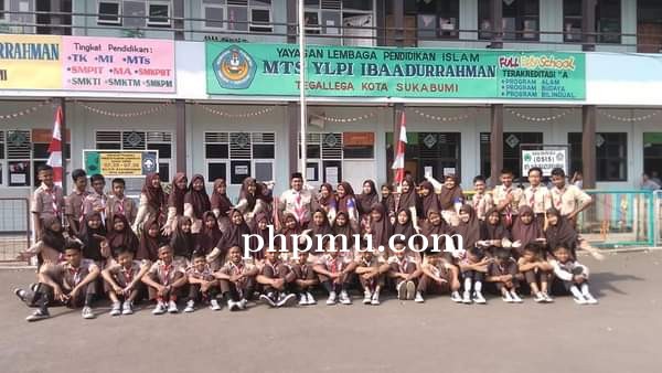 Bentuk barisan dalam Pramuka